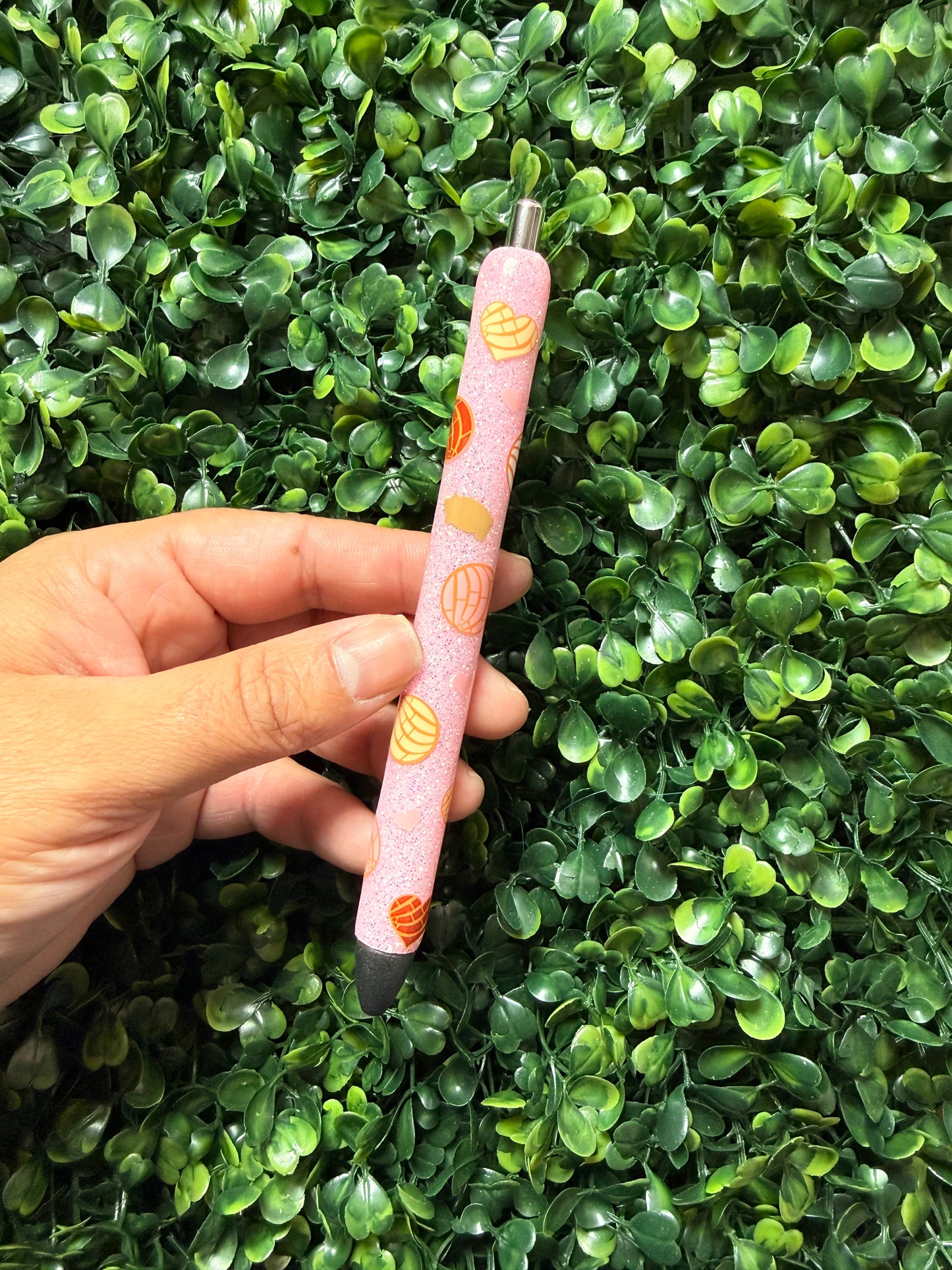 Concha Glitter Pen
