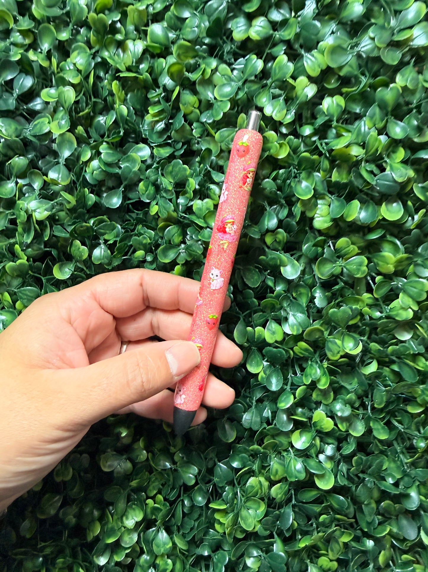 Strawberry Shortcake Glitter Pen DISCOUNTED