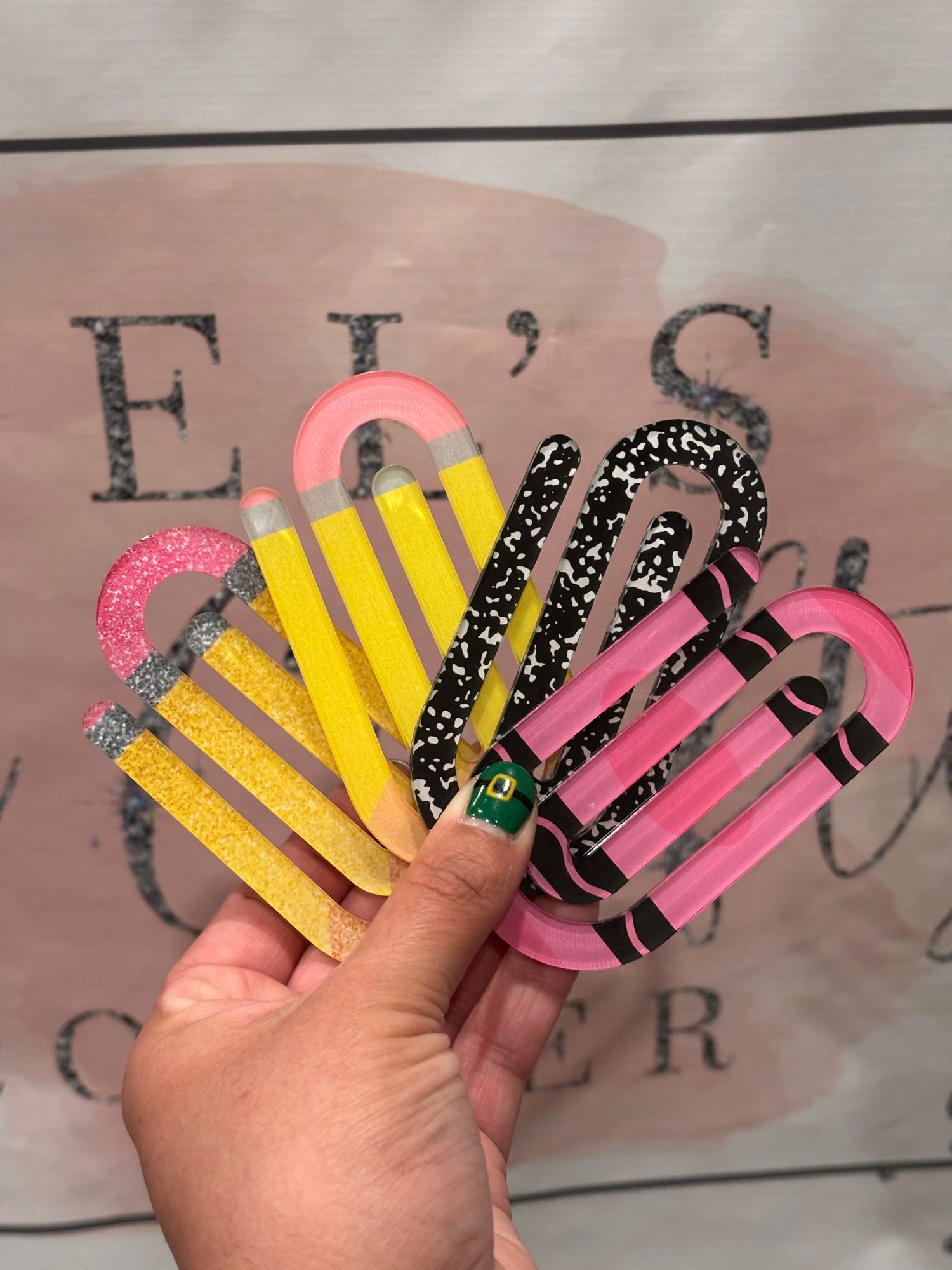 Jumbo Paper Clips