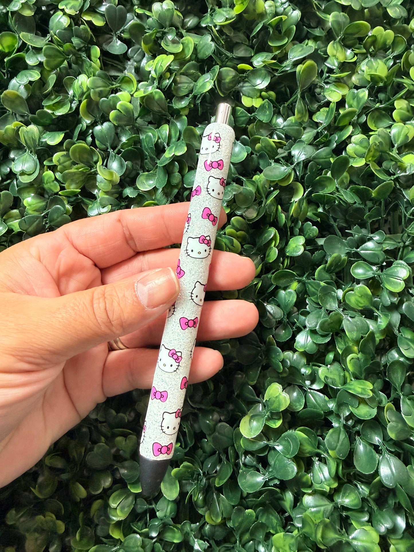 HK Pink Glitter Pen