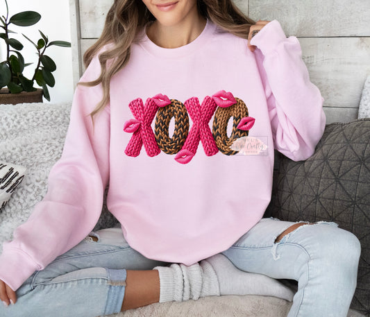 XoXo Lips Crew Neck Sweater