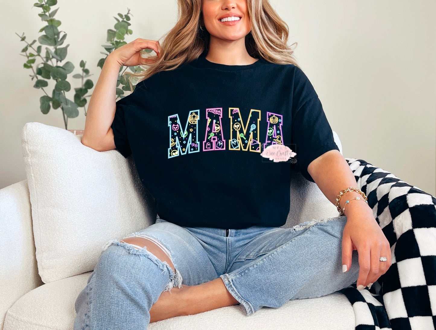 Unisex Glow in the Dark Mama Halloween Shirt